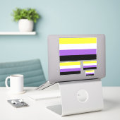 Nonbinary Pride Flag Sticker Pack (Laptop op bureau)