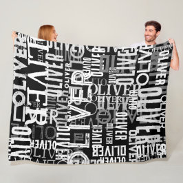 Noodlijdende namen gekopieerd op Modern Black&Whit Fleece Deken