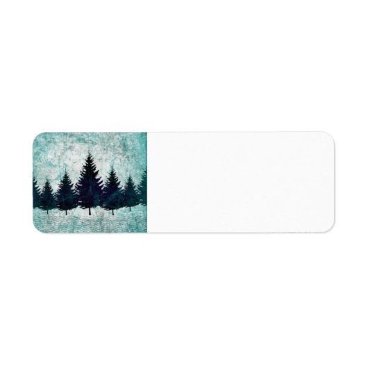 Noodlijdende Rustieke Evergreen Pine Trees Forest Etiket (Voorkant)