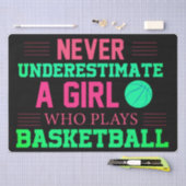 Nooit een meisje onderschatten dat Basketball spee Tissuepapier (Craft)