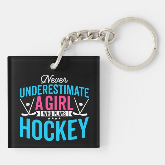 Nooit Girl Hockey onderschatten Sleutelhanger (Achterkant)