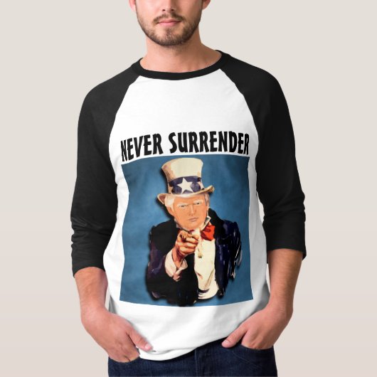 NOOIT OVERRENDER TRUMP PATRIOT T-SHIRTS (Voorkant)