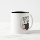 Nooit stoppen met dromen tweekleurige koffiemok (Voorkant rechts)