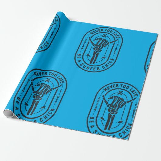 Nooit te laat Skeleton Surfer Chick Ocean Vibes Cadeaupapier (Uitgerold)