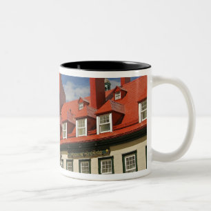 Noord-Amerika, Canada, Quebec, Oude Stad Quebec. 3 Tweekleurige Koffiemok