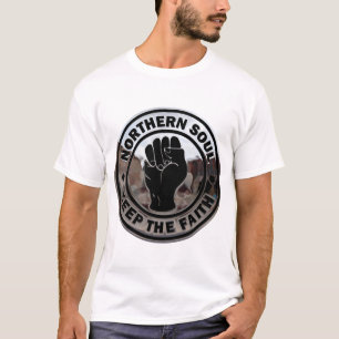 noord - zielschrome en zwart t-shirt