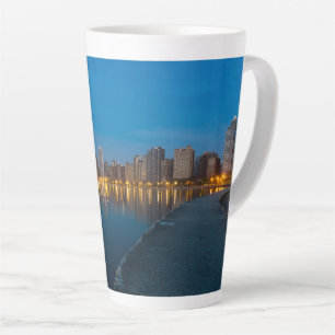Noordelijke Chicagos stadsgezicht Latte mok