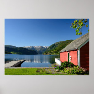 Noors fjord uitzicht en boothuis poster