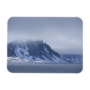 Noorwegen, poolcirkel, Noord-Atlantische Oceaan. Magneet