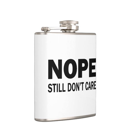 Nope geeft er nog steeds niets om heupfles (Rechts)