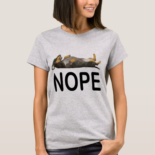 Nope Lazy Dachshund T-shirt (Voorkant)