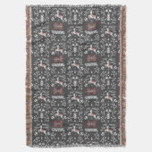Nordic White Reindeer Pattern in Grey and Red Deken (Voorkant Verticaal)