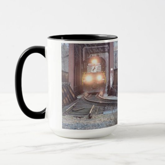 Norfolk Sud #3288 Ringer Mug (Gauche)