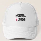 Normaal is Boring Trucker Pet (Voorkant)