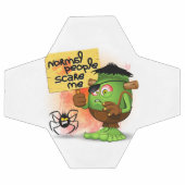 'Normale mensen schrikken me' Frankenstein karakte Voetbal (Enkel)