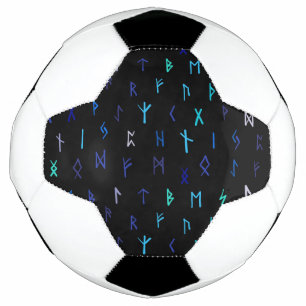 Normandes À La Boule De Football De Nuit