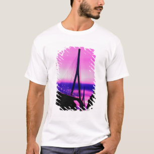 Normandië-brug, Le Havre, Frankrijk 2 T-shirt