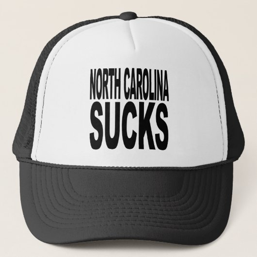 North Carolina Sucks Trucker Pet (Voorkant)
