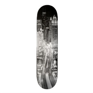North Michigan Avenue in Chicago na de winter Skateboard