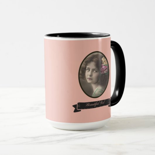 NOSTALGIC BEAUTIFY GIRL MUG (Devant droit)