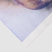 Nostalgisch meisje in roze tissuepapier (Detail)