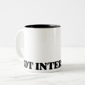 Not Interested Retro Typographic Two-Tone Mug (Devant gauche)