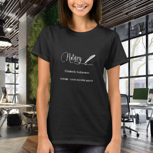 Notaris lening ondertekening agent pen zwart wit t-shirt