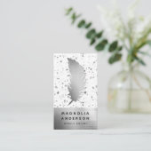 Notarische Openbare het Ondertekenen de Quill van Visitekaartje (Staand voorkant)