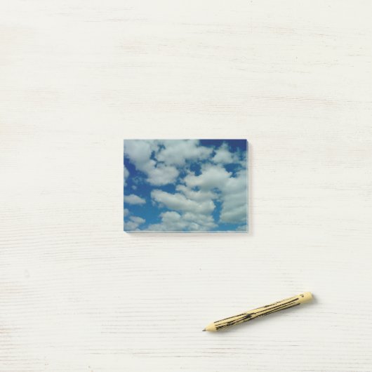 Note Cloud Post-It (Sur un bureau)