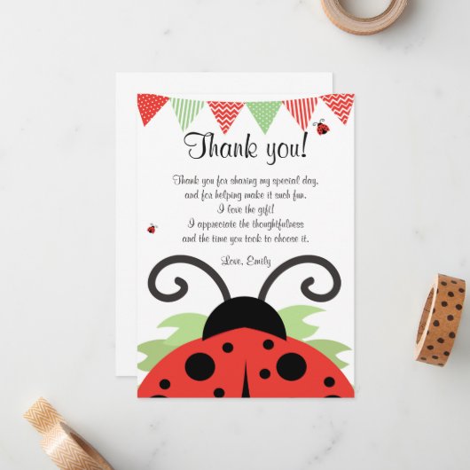 Note de Carte de remerciements rouge Ladybug (Devant/Arrière en situation)