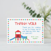 Note moderne de Merci d'anniversaire de enfant de (Debout devant)