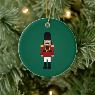 Notenkraker, personaliseren keramisch ornament