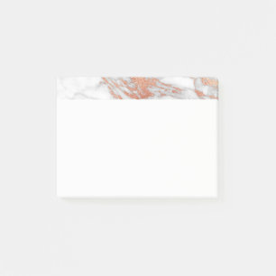 Notes de marbre de blanc et de post-it d'or