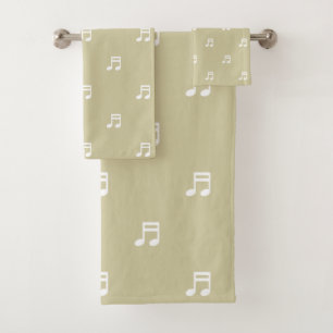 Notes de musique blanches sur fond beige clair
