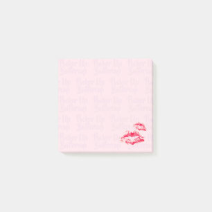 Notes de post-it chics de lèvres rouge-rose
