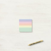 Notes du Pastel Rainbow Post-it (Sur un bureau)