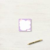 notes lilas collantes post-it (Sur un bureau)