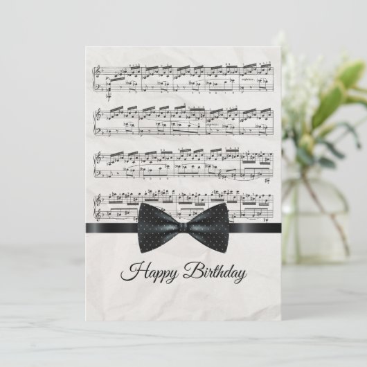 Notes musicales Bonne carte plat d'anniversaire (Debout devant)