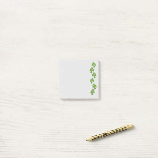 Notes Post-it Clover (Sur un bureau)
