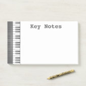 Notes post-it de conception de clavier de piano (Sur un bureau)