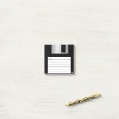 Notes post-it de disquette classique (Sur un bureau)