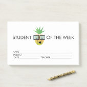 Notes post-it de l'ananas pour l'obtention d'une b (Sur un bureau)