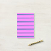 Notes post-it en lin rose (Sur un bureau)