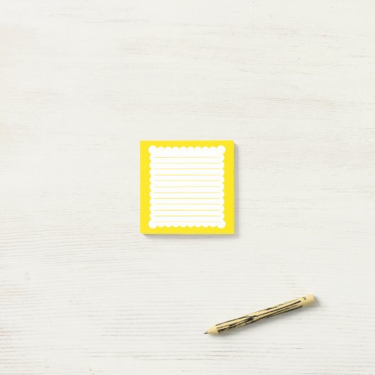 Notes post-it® jaune vif (Sur un bureau)