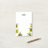 Notes post-it pour les abeilles jolies et les abei (Sur un bureau)