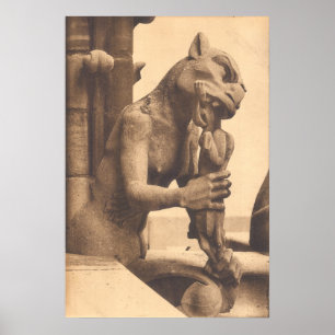 Notre Dame Gargoyle die een snack eet Poster