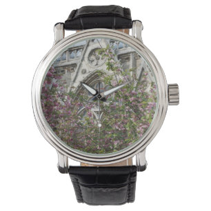 Notre Dame spring Horloge