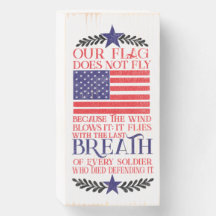 Notre drapeau ne vole pas avec le vent