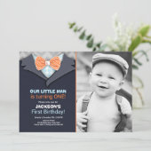 Notre Petit Homme Invitation Anniversaire Bow Crav (Debout devant)
