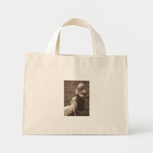 Nourrir le petit sac de chèvre (Devant)
